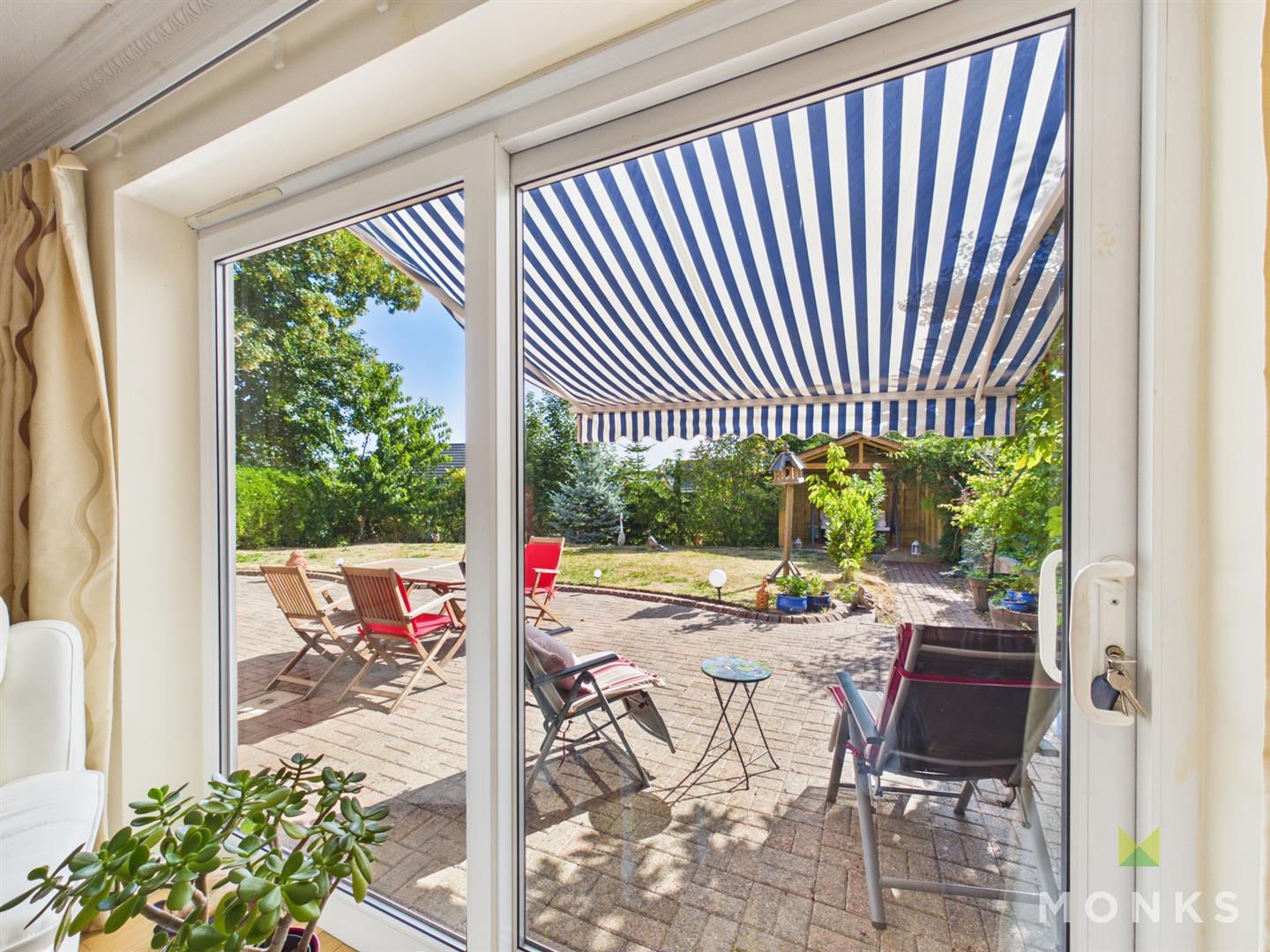 11 St. Annes Drive, Oswestry, SY10 9LU For Sale